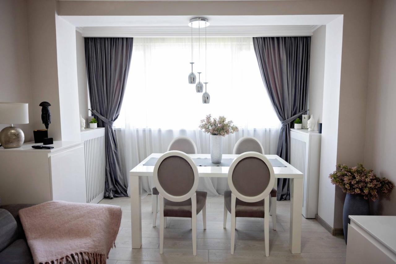 Joyful Apartment ทิมิชัวรา ภายนอก รูปภาพ