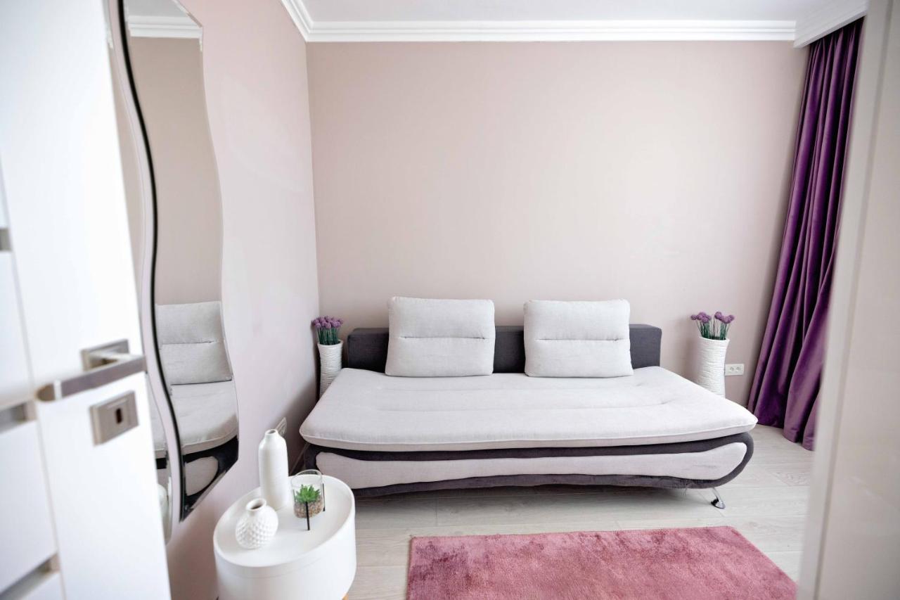 Joyful Apartment ทิมิชัวรา ภายนอก รูปภาพ