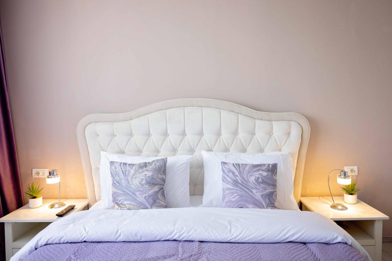 Joyful Apartment ทิมิชัวรา ภายนอก รูปภาพ