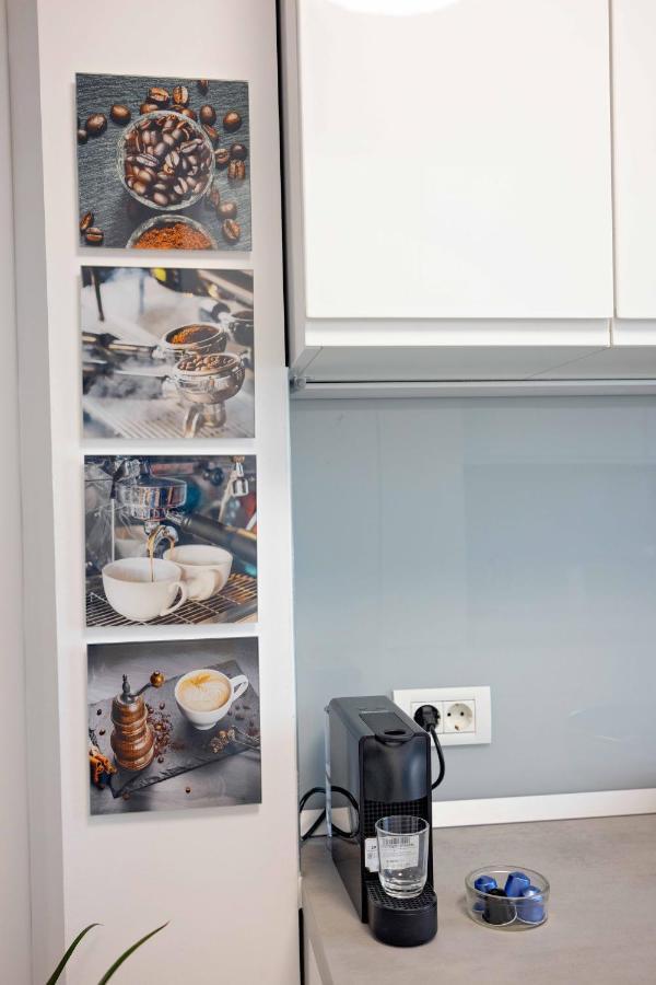 Joyful Apartment ทิมิชัวรา ภายนอก รูปภาพ