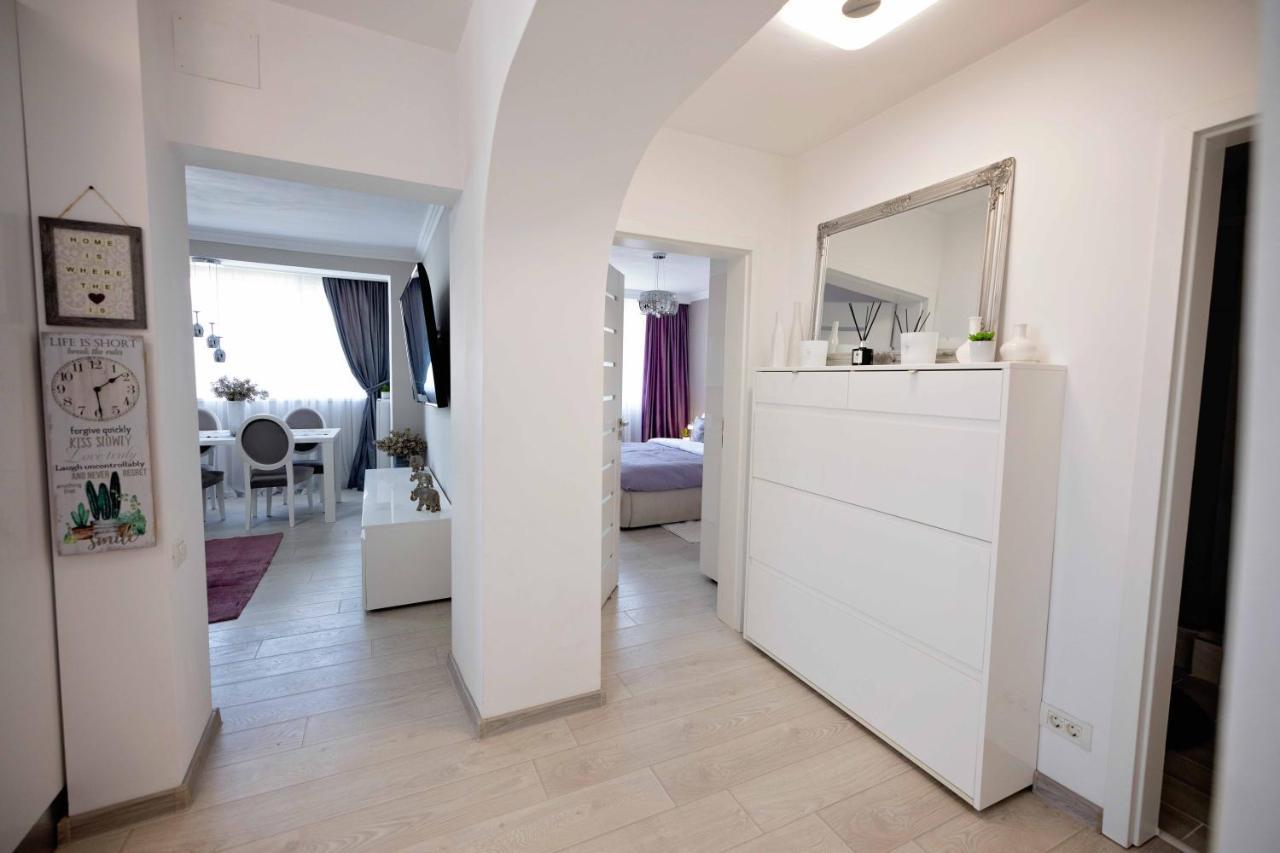 Joyful Apartment ทิมิชัวรา ภายนอก รูปภาพ